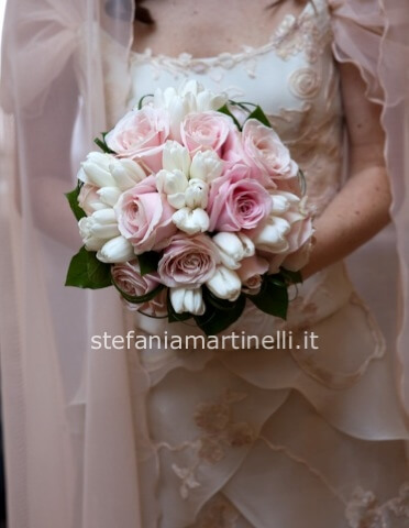 Bouquet tulipani e rose